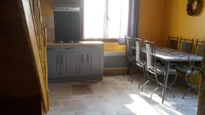 Familienzimmer-Nasszelle-Gartenblick - Restaurant