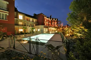 Best Western Hôtel Beauséjour - Piscine
