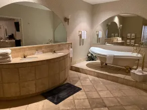 Lakeside Resort & Conference Center - Baño