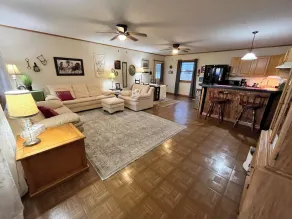 5 Mi to Downtown Morganton: Cabin on Horse Farm - Interior