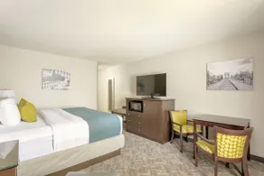 Comfort Inn & Suites Tualatin - Lake Oswego South - Chambre