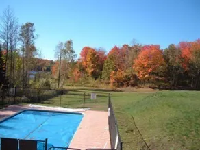 Quiet Bay Lakeside Escape - Basseng