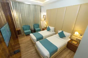 Hotel Millennium Inn, Prayagraj - Room