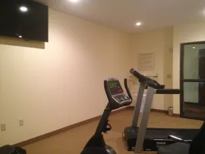 The Edgewood Hotel and Suites - Sala de fitness