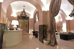 SANTA CHIARA SUITE HOTEL & SPA - Lecce - Réception