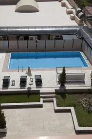 King Hotel Guvenlik - Pool