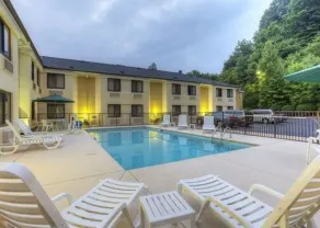 Sleep Inn Bryson City - Cherokee Area - Piscine