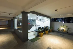 The Base Inn - Reception