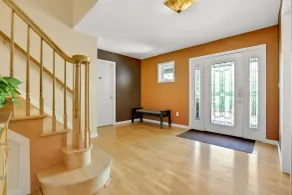 Moondance Ridge Suites - Interior entrance