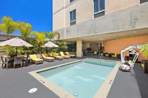 Hampton Inn & Suites Los Angeles/Hollywood - Pool