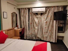 Hotel Padma Krishna - Værelse