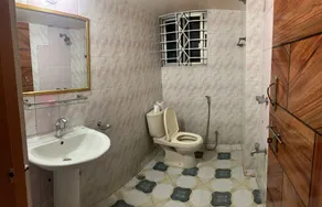 Hotel Heaven Inn - Bathroom