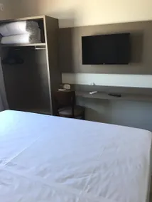 Palotina Palace Hotel - Zimmer