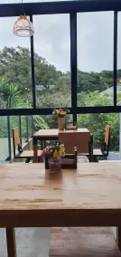 OutBox Inn - Restaurant