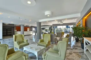 Summer in Garden Suites & Beach Hotel - Reception