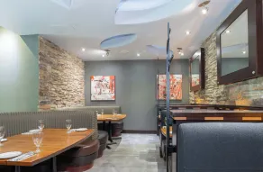 Sandman Signature Surrey-Guildford Suites - Restaurant