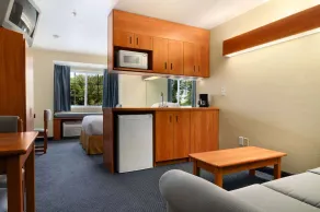 SureStay by Best Western Huntsville East - Zimmer