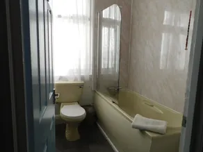 St Weonards - Bathroom