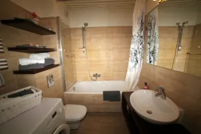 ASKI Powiśle Copernicus Apartment - Bathroom
