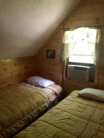 The Elms Waterfront Cottages - Room
