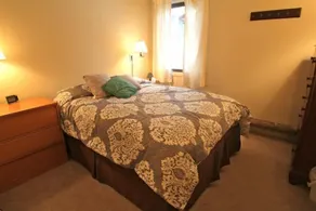 Whiffletree B8 Großartige 3-Schlafzimmer-Oberwohnung. Nahe zu allem - Shuttlebus zum Berg und Skifahren zurück. Der Tubing-Park ist auch ganz in der Nähe. Außen-Sommerpool. In der Nähe des Golfplatzes - Zimmer