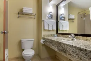 Best Western Governors Inn and Suites - Badrum