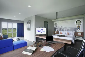 Berry Biz Hotel Sunset Road - Zimmer