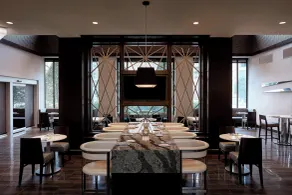 Crystal Gateway Marriott - Restaurant
