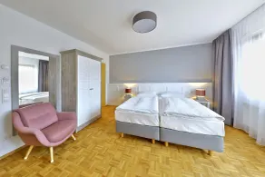 hotel-21 - Room