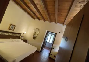 Bes Hotel La Muratella - Zimmer