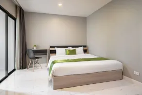 iCheck inn Darisa Ngamwongwan - Quarto