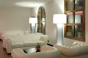 Hotel Cienbalcones - Reception
