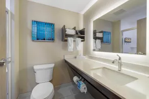 Best Western Plus McPherson - Salle de bain