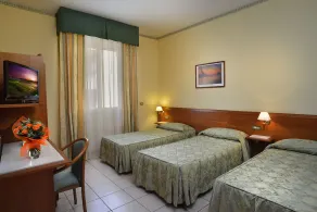 Astor Hotel - Room