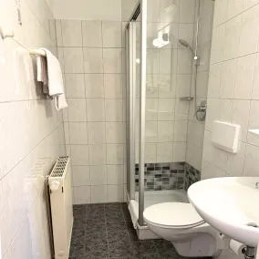 Keyless Boardinghouse - Bathroom