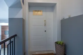 Zadera Accommodation - Interior entrance