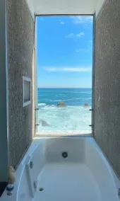 Radisson Blu Acqua Hotel & Spa Concon - Rom