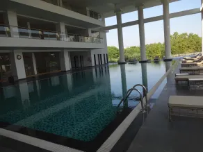 Amanora The Fern Pune, Series by Marriott - Pool