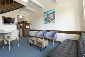 Village Family Motor Inn - Room