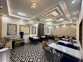 Crescent Inn - Restaurant