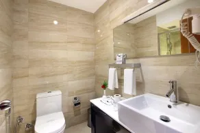 Best Western Ashoka - Bathroom