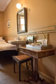 Dalen Hotel - Room