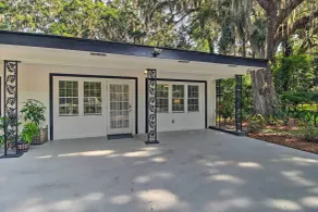 Elegant Savannah Hideaway w/ Private Garden - Interior