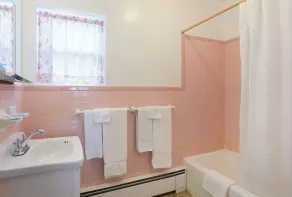 Knob Hill Motor Lodge – Hillsville  - Salle de bain