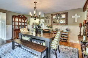 Close to Intel/nike: Large Family Home w/ Hot Tub - Innvendig