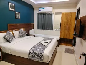 Yellow Sapphire Hotel Hitech City - Room