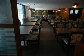 The Budhil Park - Restaurant