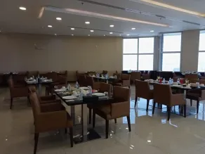 فندق مفازا القصيم - Restaurant
