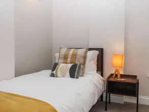Carpenters - Room