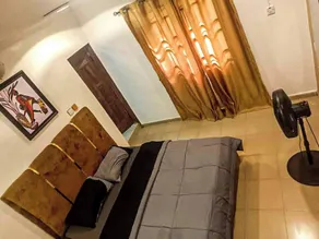 Luxurious 3-Bedroom Apartment in Heart of Lagos - Zimmer